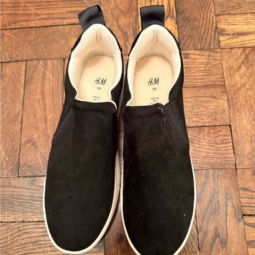 H&M Black Women's Suede Slip-On Sneakers size 38 like new